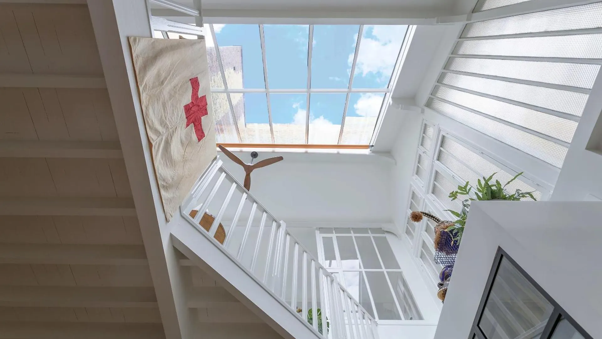 Authentic Artist'S Atelier Apartment Paris