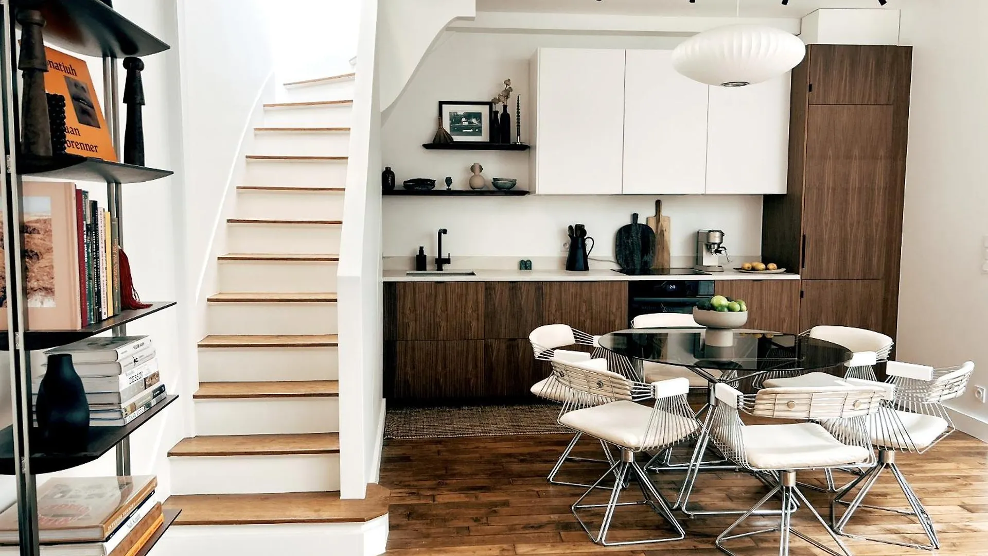 Authentic Artist'S Atelier Apartment Paris France