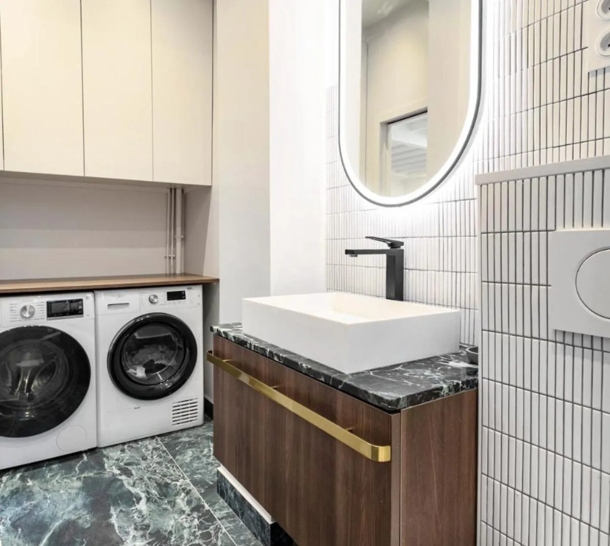 Authentic Artist'S Atelier Apartment Paris